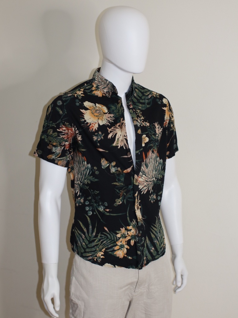 Stylish Only & Sons Summer Button Down Shirt
